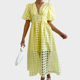 Julia | Rochie din Dantelă cu Mâneci Evazate