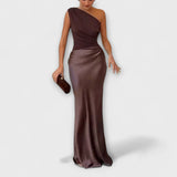 Elegantne maxi haljine s jednim naramenicom i naborkima