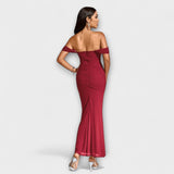 Ione - Bodycon haljina s otvorenim ramenima i nabiranjem