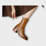 Ángela | Botine cu Linia Elegantă și Detaliu de Închidere