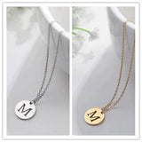 Colier cu inițiale gravate în cerc modern, placat cu aur de 18 karate