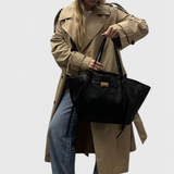 Clio Geantă cu Structură Clasică