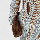 Rochie Lungă Crisanta cu Imprimeu de Valuri Colorate și Mâneci Lungi