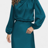 Rochie Maxi Cecila cu Guler Înalt și Detalii Florale